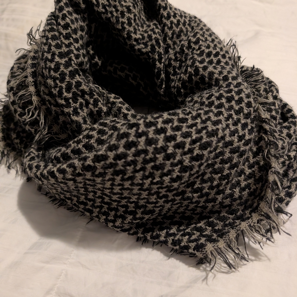 Checkered Black and Gray Women's Infinity Scarf